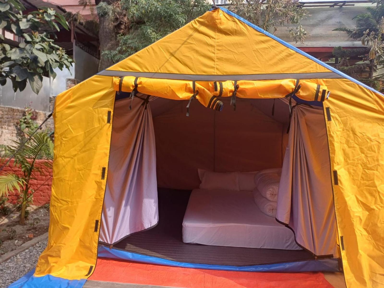 Wander Thirst Hostel Катманду Екстериор снимка