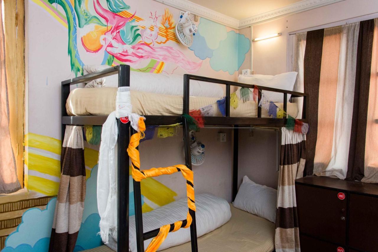 Wander Thirst Hostel Катманду Екстериор снимка