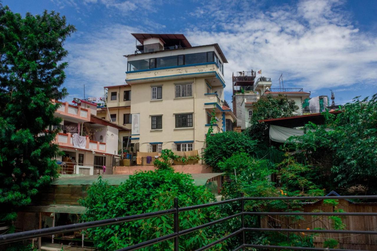 Wander Thirst Hostel Катманду Екстериор снимка