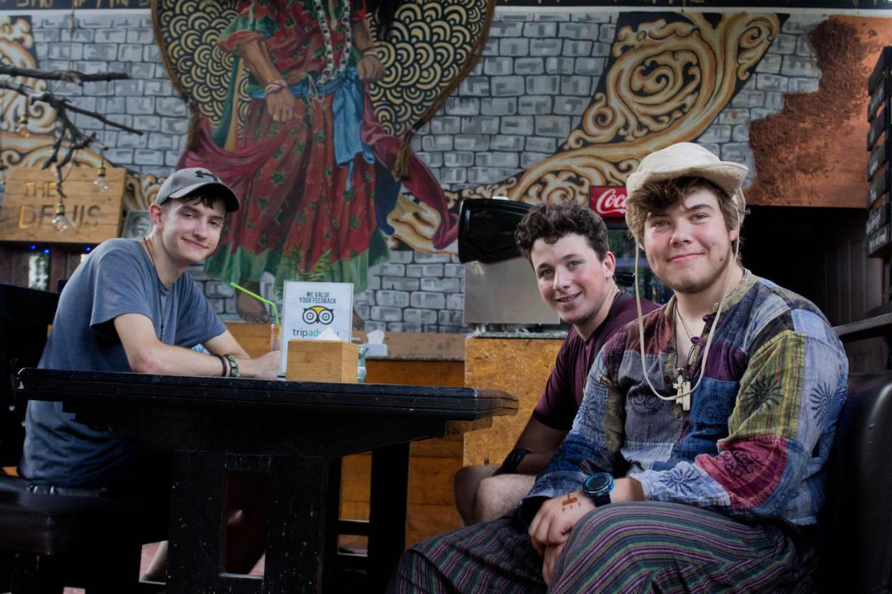 Wander Thirst Hostel Катманду Екстериор снимка