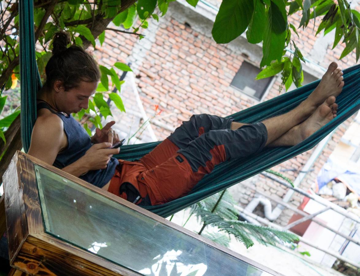 Wander Thirst Hostel Катманду Екстериор снимка