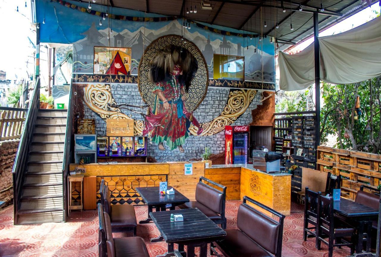 Wander Thirst Hostel Катманду Екстериор снимка